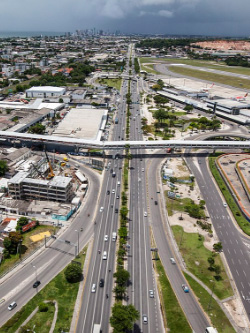 Avenida Marechal Mascarenhas de Morais